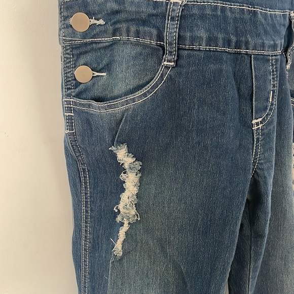 Overalls - Picture 5 of 13